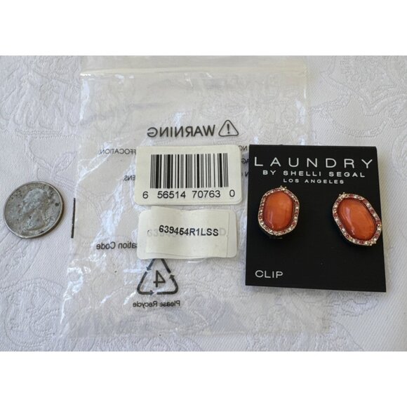 Laundry by Shelli Segal Orange Gold Oval Rhinestone Trim CLIP Earrings NWT - Picture 2 of 8